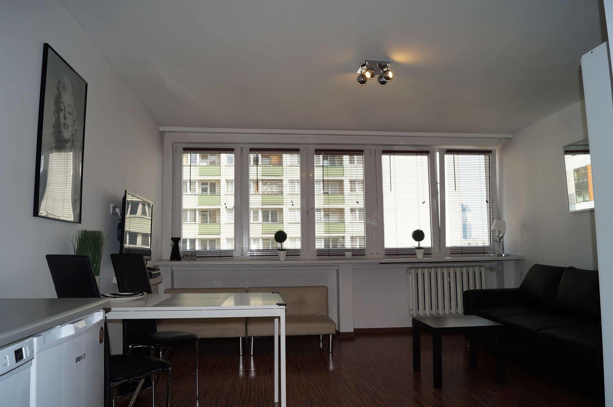 Centre Apartamenty Warszawa Exterior foto